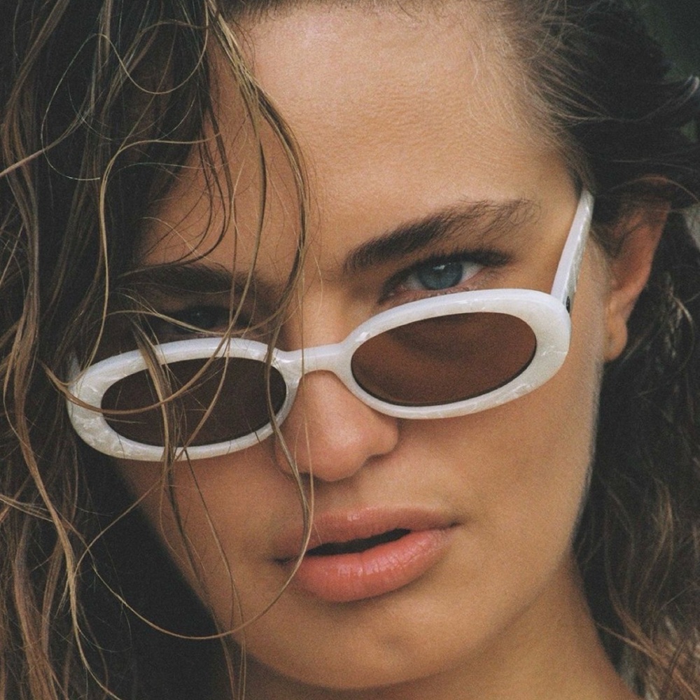 Le specs outta love sunglasses